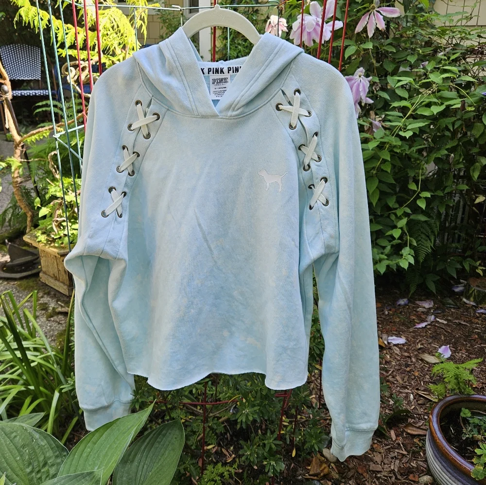 PINK Victoria's Secret Graphic Hoodie Sweatshirt LS Cropped Laced Blue Small EUC - Picture 5 of 12